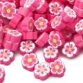 Lindas cuentas de flores de arcilla polimérica rosa para joyería DIY y brazaletes - Pack de 30 / Rosa rojo