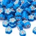 Cuentas de arcilla polimérica en forma de flor azul para hacer pendientes y joyas DIY - Pack de 30 / Azul marino