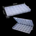 Contenitore trasparente a 24 scomparti in plastica per gioielli orecchini e perline - Rettangolo a 28 Griglie / 1 Pezzo