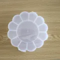 Scatola portaoggetti in plastica trasparente a forma di fiore per gioielli e perline a 13 vani - Scatola di Immagazzinaggio a 13 Griglie a Forma di Fiore di Prugno / 1 Pezzo (15x2.5cm)
