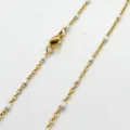 Collana in acciaio inossidabile dorato con delicate perline di smalto bianco fine - Stile Oro / 45cm / Bianco