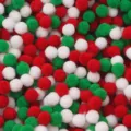 Dekorative rote grüne und weiße Polyester Plüsch Pompons für festliche DIY Bastelarbeiten - 0,8 cm (ca. 200 Stück/Packung) / Weihnachtsstil