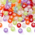 4x7mm kleurrijke doorschijnende acryl letter B kralen voor het maken van DIY sieraden - 100 stuks/verpakking (4x7mm) / Letter B
