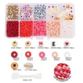 Umfassendes DIY-Schmuckset mit 4-mm-Polymer-Ton-Perlen, Buchstabenanhängern und Gummiband - 4mm Polymerton Rote Serie Set