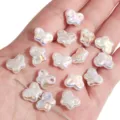 Schillernde Schmetterlingsperlen aus ABS-Imitat für DIY-Schmuck und handgefertigte Bastelarbeiten - Schmetterling / 2 Stück (13x10mm) / AB Weiß