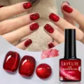Smalto gel magnetico occhi di gatto LILY'CUTE rosso brillante MC31, effetto perla - Rosso Scuro (MC31)