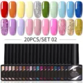 Primer plano del set de gel de uñas Née Jolie de 20 piezas con muestras de colores - Set 02 / Juego de 20 Piezas