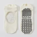 White non-slip yoga socks with heart pattern silicone grips for Pilates and floor exercise - One Size / Cream