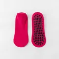 Pinkfarbene Anti-Rutsch-Socken mit schwarzen Silikon-Noppen für Yoga und Bodenübungen - Fuchsia