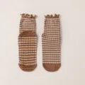 Calcetines de yoga antideslizantes para mujer, calcetines de pilates transpirables con volantes. - Talla Única 35-42 / Serie café n.º 2
