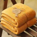 Large soft absorbent orange coral fleece bath towel with vertical stripes 80x150cm - 80*150cm / Warm Yellow