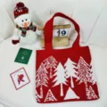 Bolso tote rojo de punto con diseño de árboles de Navidad blancos para compras - 32x36cm / Rojo