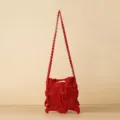 Stijlvolle rode gebreide crossbodytas met uniek geplooid ontwerp voor vrouwen - Rood