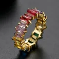 Elegante anillo de eternidad con circonitas arcoíris en acabado de cobre dorado de 18k - Talla 6 / Estilo Pavé Arcoíris (R19110501-18K) / Dorado