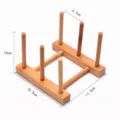 Two-slot bamboo storage rack for plates and tea cakes, dimensions 15.5x11.5x10cm. - 2 Compartments