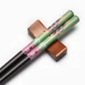 Japanese style wooden chopsticks with colorful fish print and matching dark wood rest - Green and Purple Combination Pattern (Style 03)