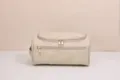 Elegante beige draagbare PU-lederen cosmetische tas met gouden ritsen voor op reis - 26*15*14cm / Beige