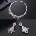 Elegante conjunto de collar y pendientes de plata con circonitas rojas de pera. - Conjunto De Collar Y Pendientes (ZSALI-001-Rd)