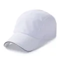 Berretto da baseball sportivo bianco leggero e traspirante per la protezione solare all'aperto - 56-59cm (Taglia Normale) / Design B (Perforazione Laser) / Bianco