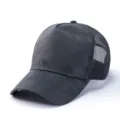 Gorra de béisbol de camuflaje gris oscuro con malla transpirable ideal para el verano - Circunferencia de la Cabeza 56-59cm (Talla Normal) / Estilo de 5 Paneles con Malla Posterior / Gris oscuro