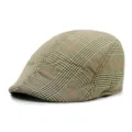 Vintage plaid flat cap with beige houndstooth pattern for autumn winter outdoor wear - Adult M 56-58cm / Khaki Fine Plaid