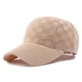 Berretto da baseball traspirante in maglia intrecciata da donna color nudo con texture - Adatto per circonferenza testa circa 54-58cm / Griglia a blocchi - Rosa chiaro