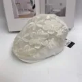 Weißes Barett aus Spitzen-Mesh mit Blumenmuster, atmungsaktiv für Sonnenschutz - Passend für 56-59cm Kopfumfang / 13238-off-white
