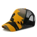Oranje camouflage mesh trucker pet met ademend ontwerp voor optimale zonbescherming - Verstelbaar (55-59cm) / Camo-Kleur 9