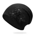 Berretto in pizzo nero con decorazioni floreali 3D e centro in strass - Taglia unica / Modello 4 / Nero