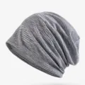 Gorro deportivo transpirable con patrón geométrico gris y tejido de secado rápido - Talla Única (56-60cm) / Patrón de rayas de malla / Gris