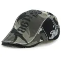 Classic vintage camouflage printed cotton beret flat cap featuring embroidered M details - One Size / Spliced Camouflage / Gray