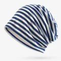 Berretto slouchy estivo a righe blu e bianche in maglia leggera e traspirante per tutti - Stile con Parte Superiore Chiusa / Taglia unica / A righe blu reale e bianche