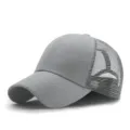 Casquette trucker grise en maille respirante pour protection solaire pendant l'été - 56-59cm (Réglable) / Gris clair