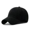 Gorra de béisbol de lana negra estructurada para el calor invernal y el estilo casual - 55-60cm / Ajuste de velcro / Negro