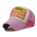 Rosa-weiße Mesh-Trucker-Mütze mit gelbem 3D-Stickaufnäher für optimalen Sonnenschutz - 56-60cm (Verstellbar) / Rosa Weiß Rosa Mesh