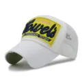 Weiße Mesh-Trucker-Baseballkappe mit gelbem Patch und 3D-Yowels-Stickerei-Detail - 56-60cm (Verstellbar) / Weiß/Weißes Netz