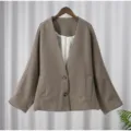 Elegante chaqueta corta de lana con cuello en V en color topo para la moda de otoño. - S / Tops / Gris Café