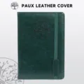 Dettaglio della copertina del taccuino A5 in ecopelle verde con albero goffrato e cinturino - A5 / Verde Alga