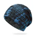 Gorro tie-dye azul y negro unisex con un moderno diseño de detalles desgarrados - Talla única / Patrón de Graffiti / Azul