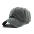 Gorra de béisbol clásica de algodón lavado vintage en gris marengo para uso diario. - Ajustable para Circunferencia de Cabeza de 55-59cm / Estilo de Cierre de Hebilla en D / Negro y Gris
