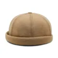 Klassische kamelfarbene Docker-Mütze mit einem minimalistischen, randlosen Retro-Design. - M (56-58cm) / Khaki