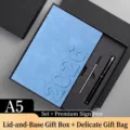 Cuaderno de planificación A5 azul 2026 con bolígrafo y caja de regalo elegante - Juego de Caja de Regalo Versión 3D 2027 (Incluye Bolígrafo/Recambio/Caja/Bolsa) / Azul