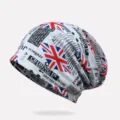Zachte unisex slouchy beanie met Union Jack en vintage krantenprint van dunne stof - Dunne Stijl / Geschikt voor Hoofdomtrek 56-61cm / Wit