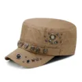 Khaki Flat Top Cadet Cap im Punk-Stil mit Totenkopf-Nieten und Metallsternen verziert - Stil 1-Khaki