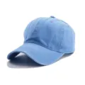 Gorra de béisbol de algodón lavado en azul claro para protección solar casual al aire libre - Ajustable para Circunferencia de Cabeza de 55-59cm / Estilo de Cierre de Hebilla en D / Azul Claro
