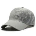 Berretto da baseball grigio ad asciugatura rapida con stampa a drago e fori traspiranti - Regolabile (56-59cm) / Stile Dragone Cinese / Grigio chiaro