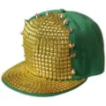 Cappellino snapback hip-hop verde decorato con borchie quadrate dorate e punte - Regolabile 55-60cm / Base verde con borchie quadrate oro (stile a punta)