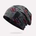 Grijze Union Jack muts met stijlvolle krantenprint voor een hip-hop streetwear look. - Dunne Stijl / Geschikt voor Hoofdomtrek 56-61cm / Grijs