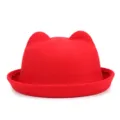 Chapeau mignon en feutre de laine rouge avec oreilles de chat et bord roulé élégant - Rouge Vif