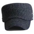 Warme anthrazitfarbene Woll-Militärmütze mit Strickstruktur und Nieten - Verstellbar 56-59cm / Dunkelgrau Stil 2